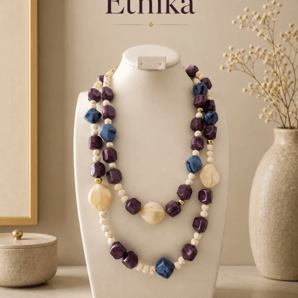 Collar Multicapa Azul Profundo