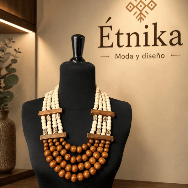Collar Multicapa Ámbar Intenso