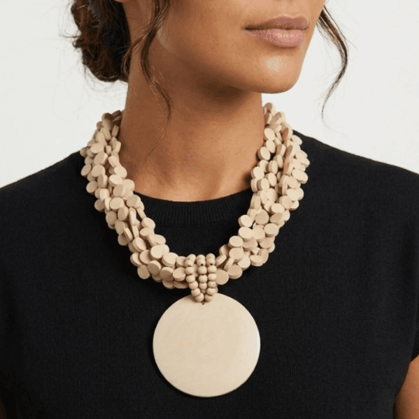 Collar Marfil Medallón