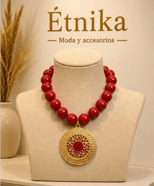Collar Rojo Medallón